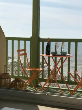Le COURLIS vue panoramique sur la mer, balcons